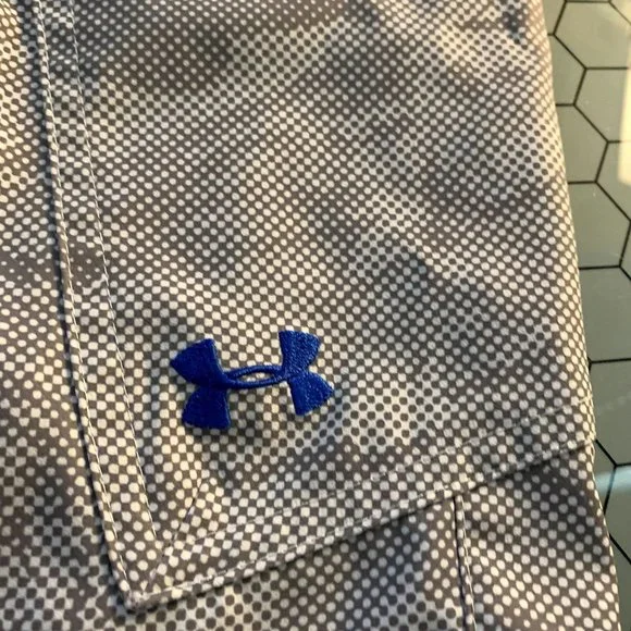 Under Armour UA Fish Hunter Cargo Shorts Mens 32 Loose Heat Gear Digital Camo - Picture 11 of 13